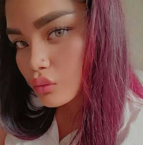 Meet your Posher, Rubi